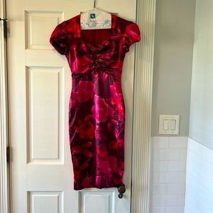 Size 2 women’s silk dress in red and pink with capped sleeves